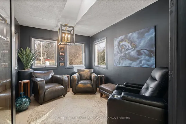 Additional image 15 of 1489 Jasmine Cres