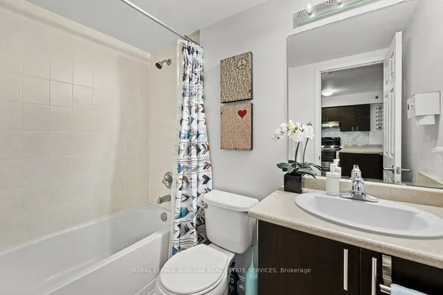 Additional image 20 of 3060 Rotary Way Unit 303