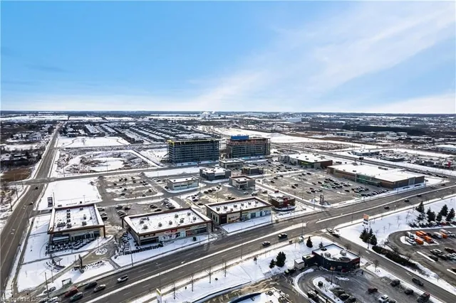 Additional image 48 of 43 Markham Cres