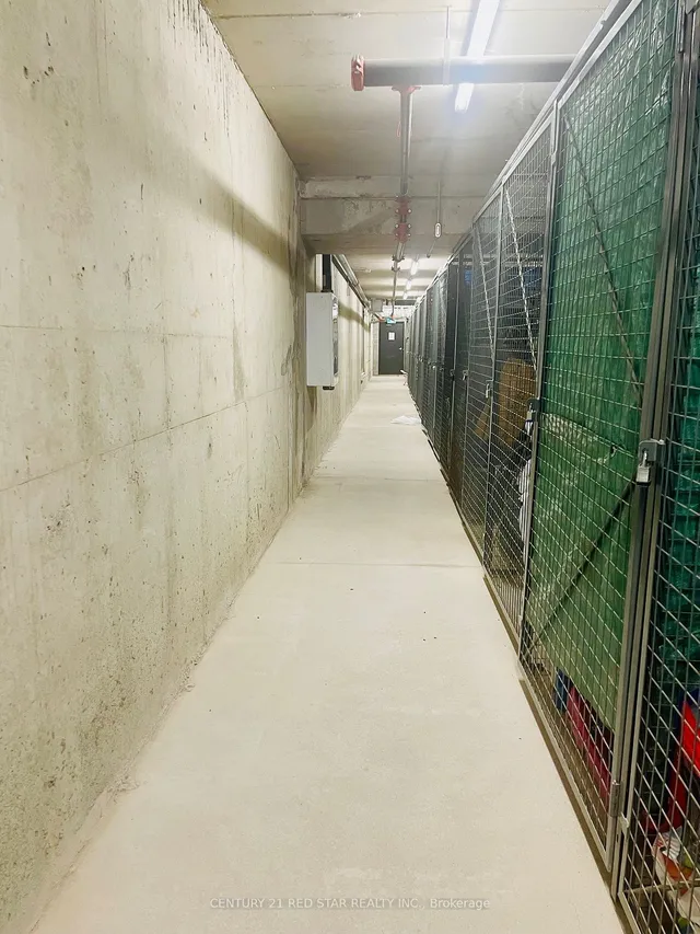 Additional image 4 of 1370 MAIN St Unit 204