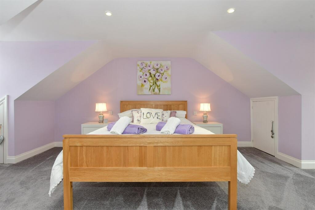 Additional image 12 of Cumberland Avenue, Broadstairs, Kent