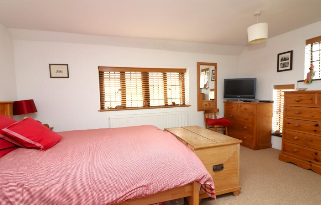 Additional image 11 of Loop Street, Sandwich