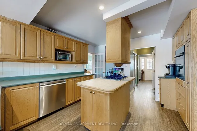 Additional image 16 of 3059 Centennial Dr