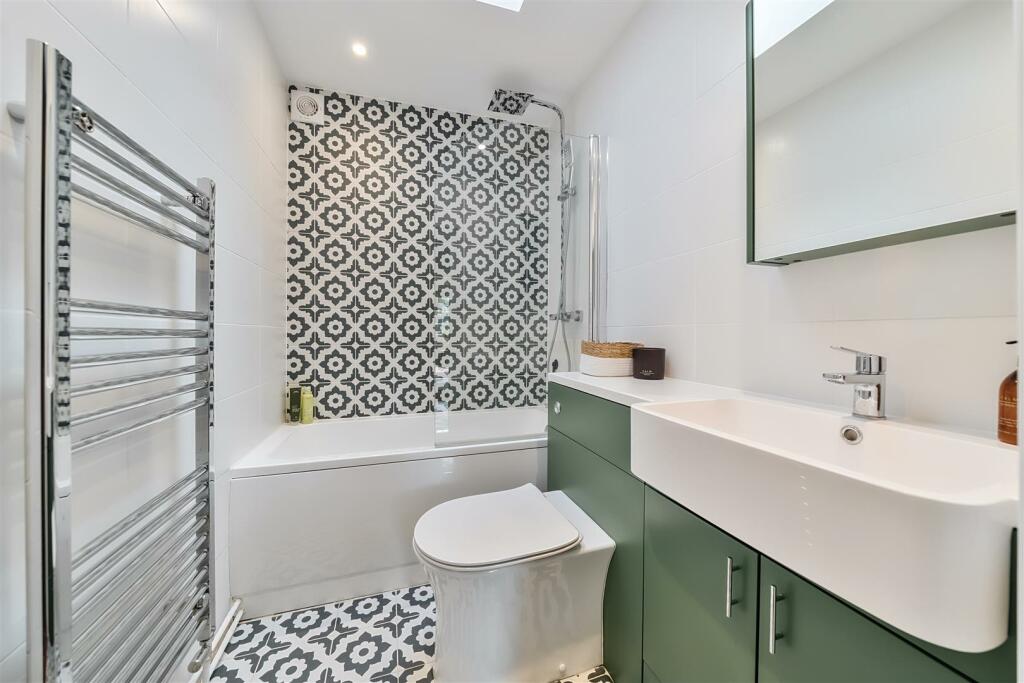 Additional image 10 of Paradise Row, Sandwich