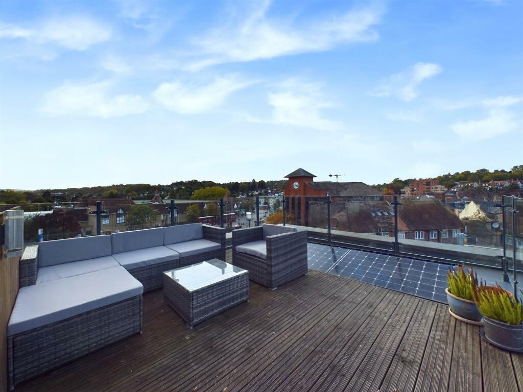 Additional image 14 of Whytecliffe Road South, Purley