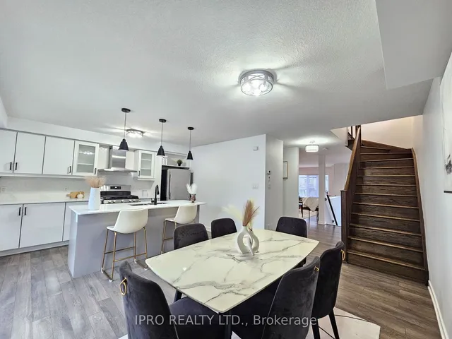 Additional image 17 of 128 Crafter Cres