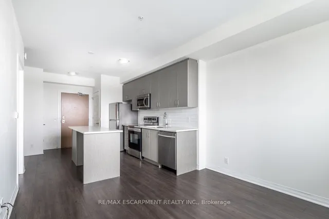 Additional image 17 of 1105 Leger Way Unit 211