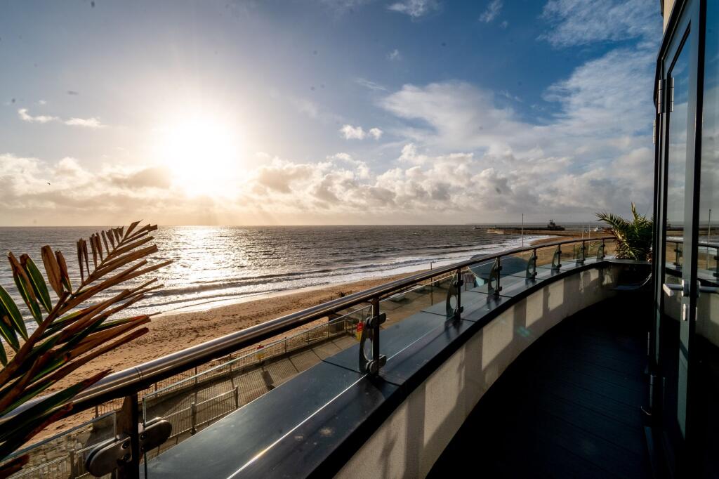 Additional image 27 of Beach Drive, Sea View, CT11