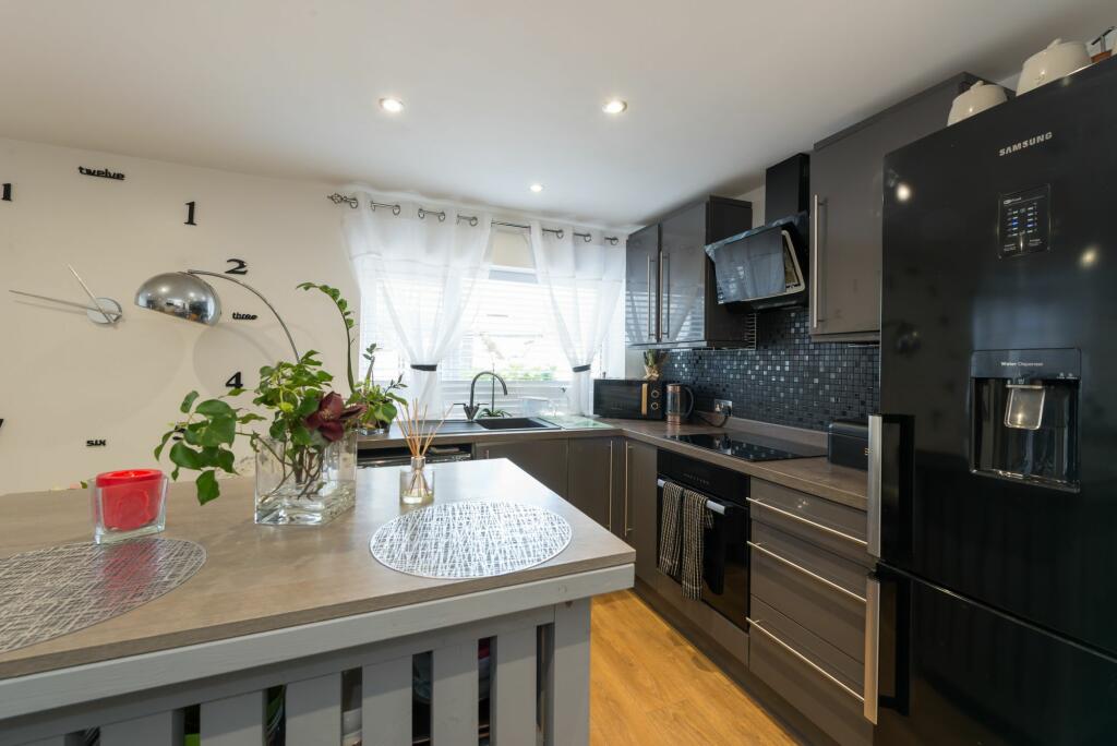 Additional image 5 of Victoria Road, Gina Court, CT11