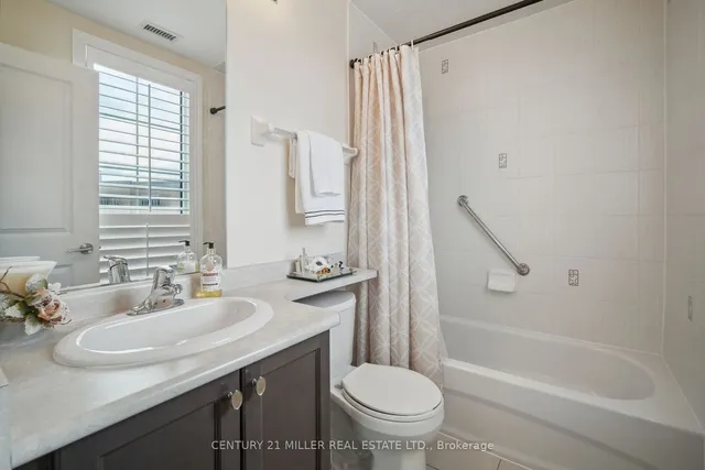 Additional image 19 of 216 Oak Park Blvd Unit 308