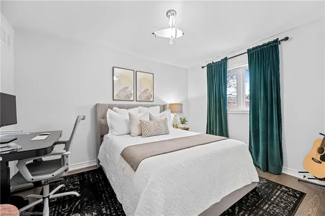 Additional image 26 of 556 Highway No. 8