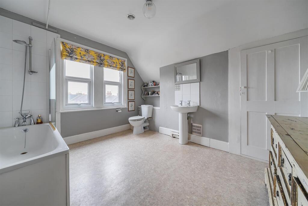 Additional image 14 of Crescent Road, Ramsgate