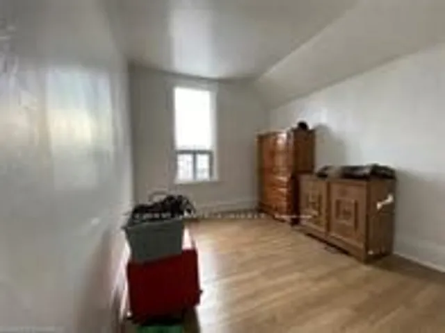 Additional image 26 of 91 Princess St