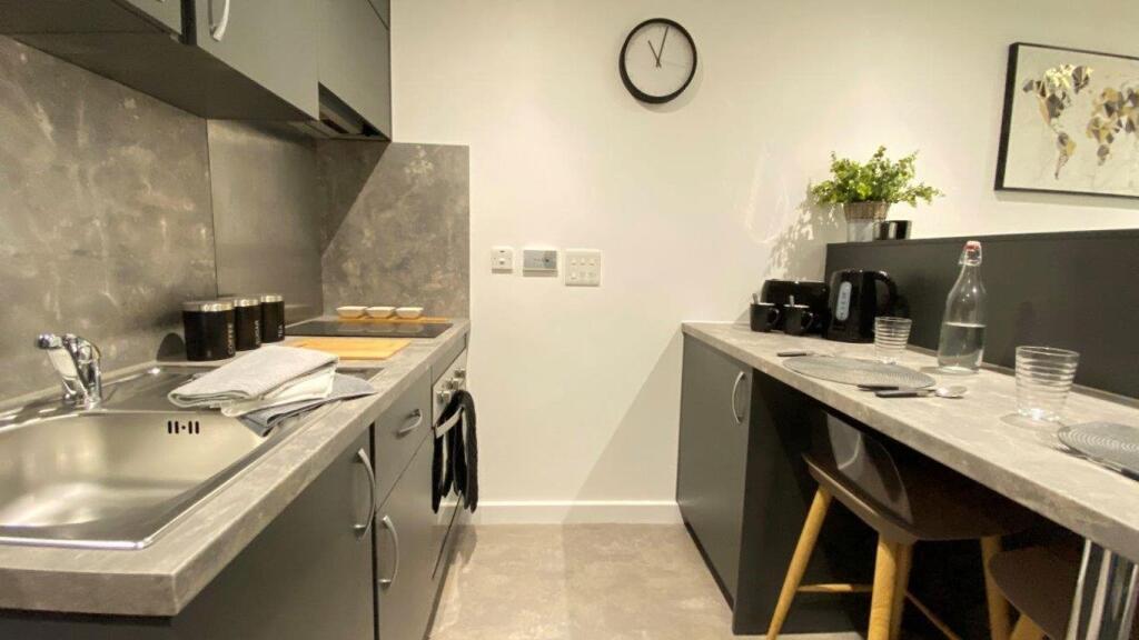 Additional image 4 of 8 Griffin Westgate One: 3675