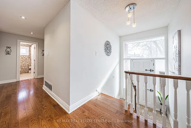 Additional image 6 of 3025 Ballad Dr