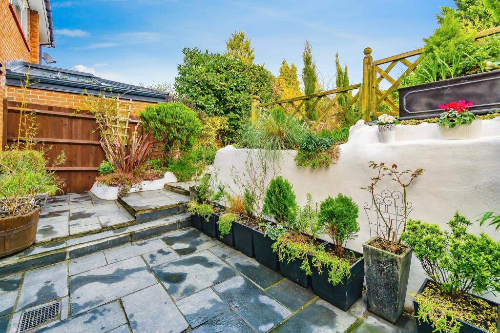 Additional image 15 of Eskdale Gardens, Purley, CR8