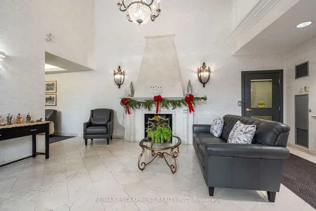 Additional image 6 of 77 GOVERNORS Rd Unit 201