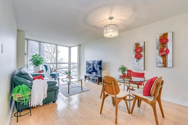 Additional image 17 of 50 Eglinton Ave Unit 403