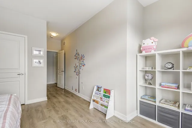 Additional image 31 of 262 Squire Cres