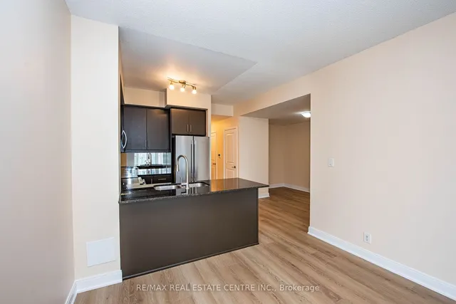 Additional image 8 of 50 Absolute Ave Unit 303