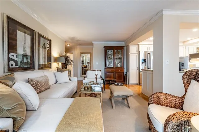 Additional image 10 of 442 Maple Ave Unit 604