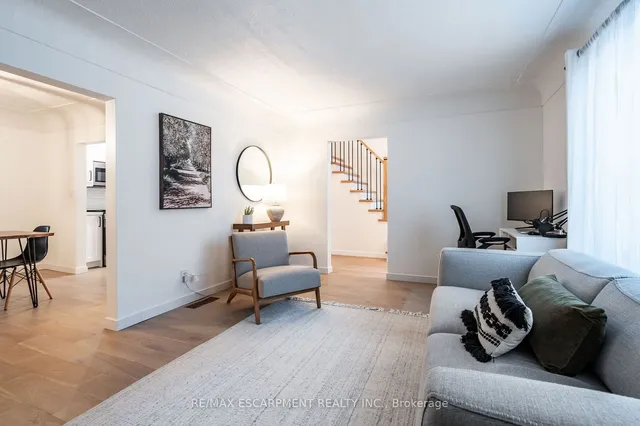 Additional image 5 of 289 Mill St