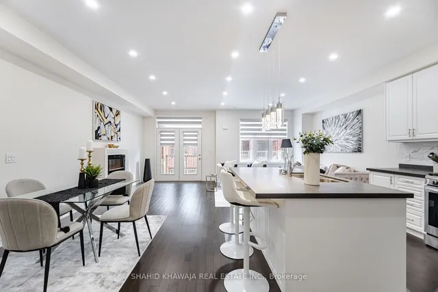 Additional image 7 of 483 Manhattan Common