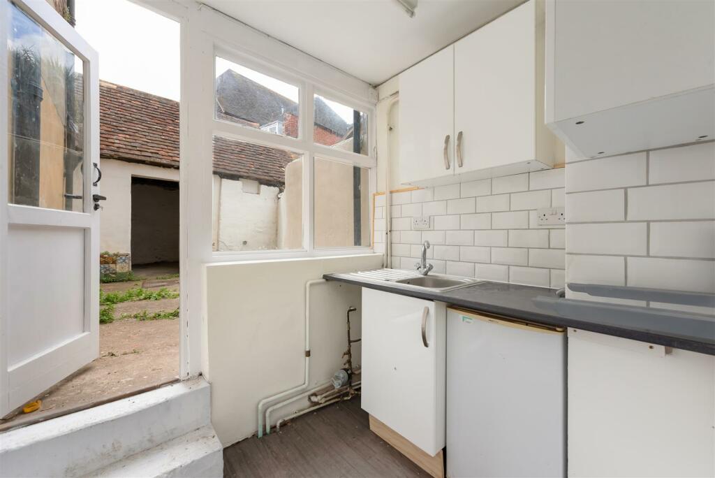 Additional image 12 of Castle Street, Canterbury