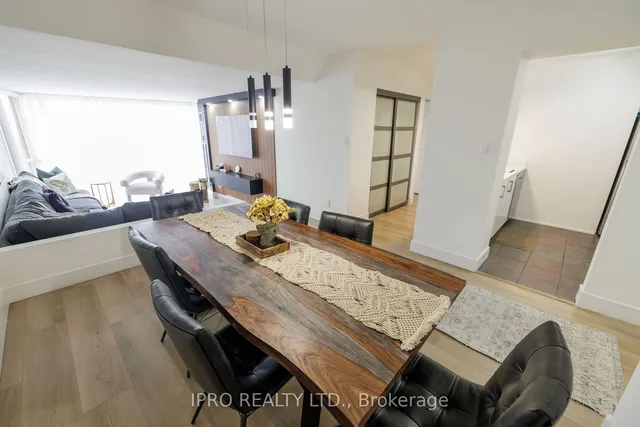 Additional image 8 of 50 Eglinton Ave Unit 408