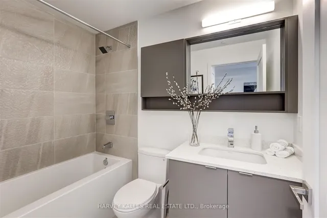 Additional image 17 of 415 Main St Unit 510