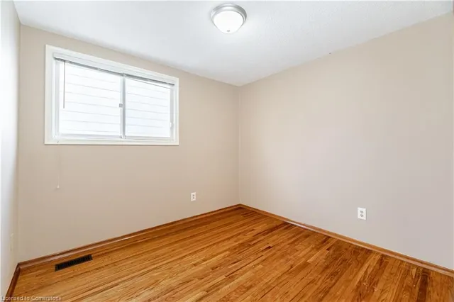 Additional image 23 of 50 Fairway Dr