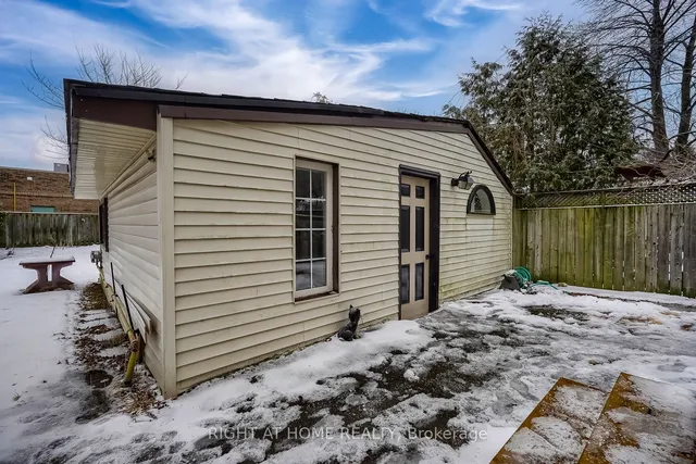 Additional image 16 of 108 King St