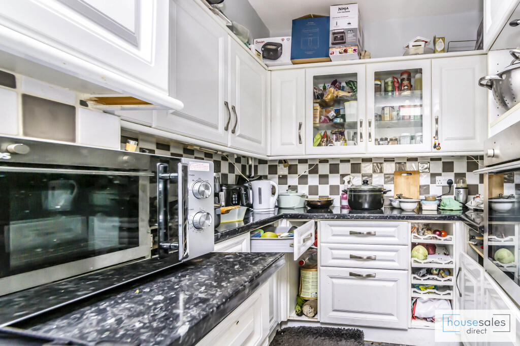 Additional image 3 of Fairlands Avenue, Thornton Heath, CR7