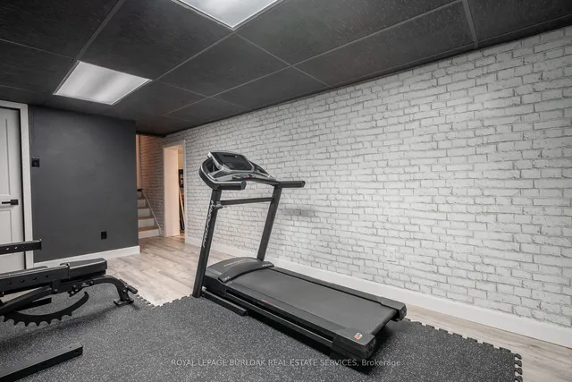 Additional image 35 of 1480 Barker Ave