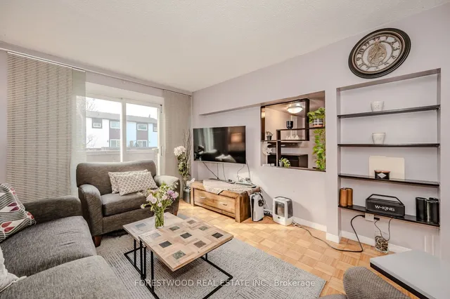 Additional image 4 of 1221 Dundix Rd Unit 132