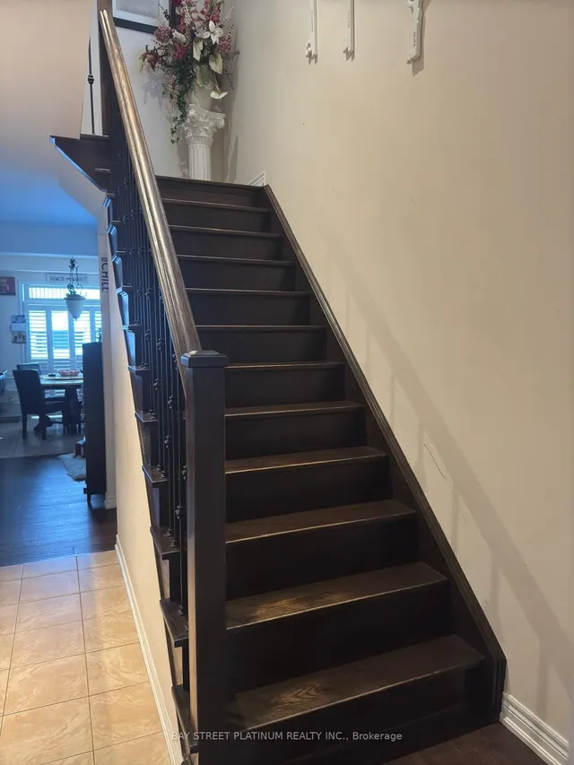 Additional image 8 of 222 Lormont Blvd Blvd