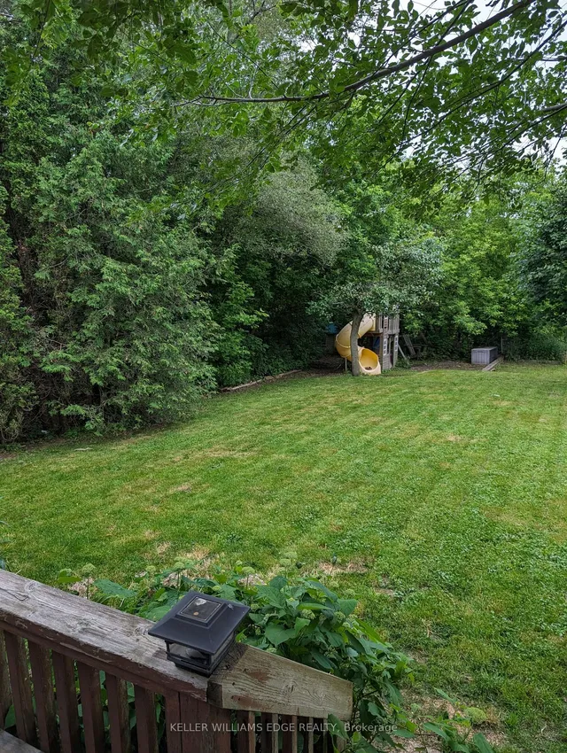 Additional image 38 of 67 Laurendale Ave