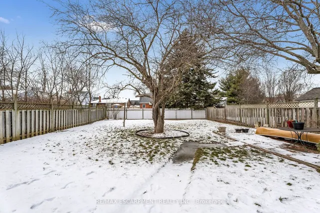 Additional image 37 of 59 Mountain Ave