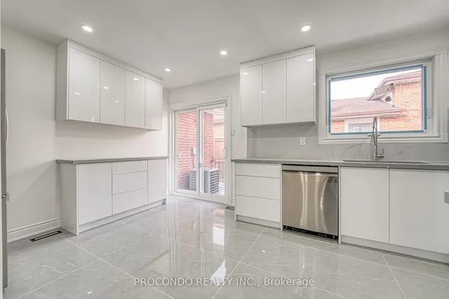 Additional image 13 of 3193 Cawthra Rd