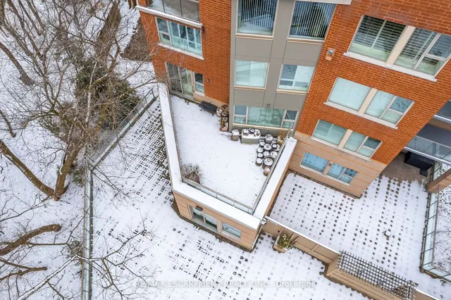 Additional image 35 of 77 GOVERNORS Rd Unit 201