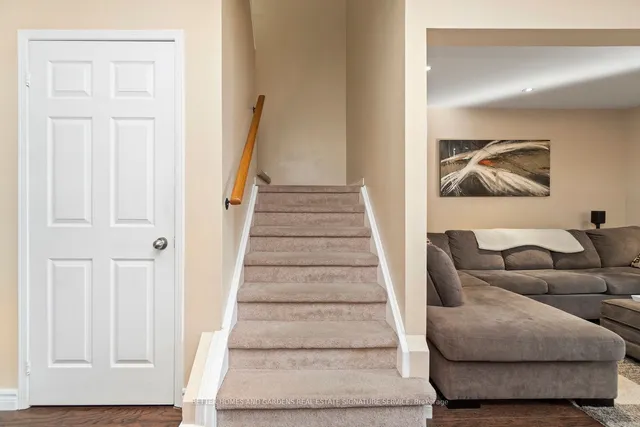 Additional image 23 of 5140 Lampman Ave