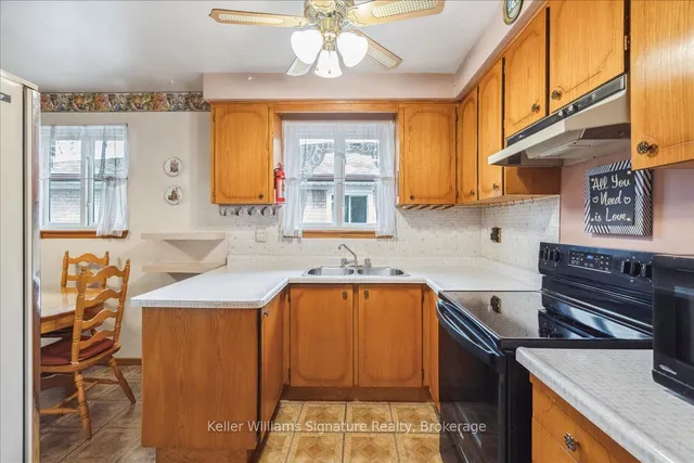 Additional image 9 of 3302 Victory Cres