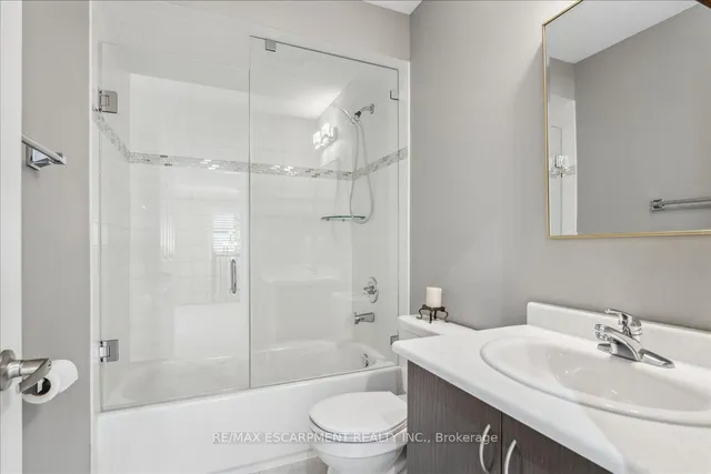 Additional image 39 of 4264 Adobe Gate