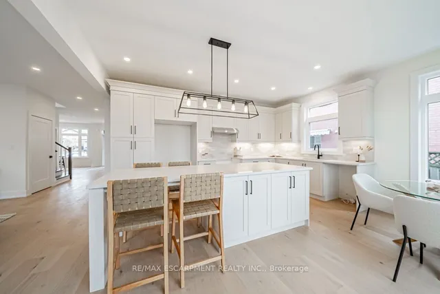 Additional image 17 of 1313 BASELINE Rd