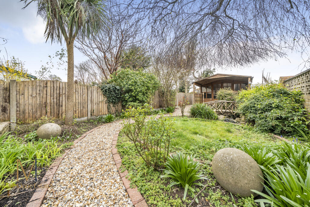 Additional image 22 of Percy Avenue, Broadstairs, Kent