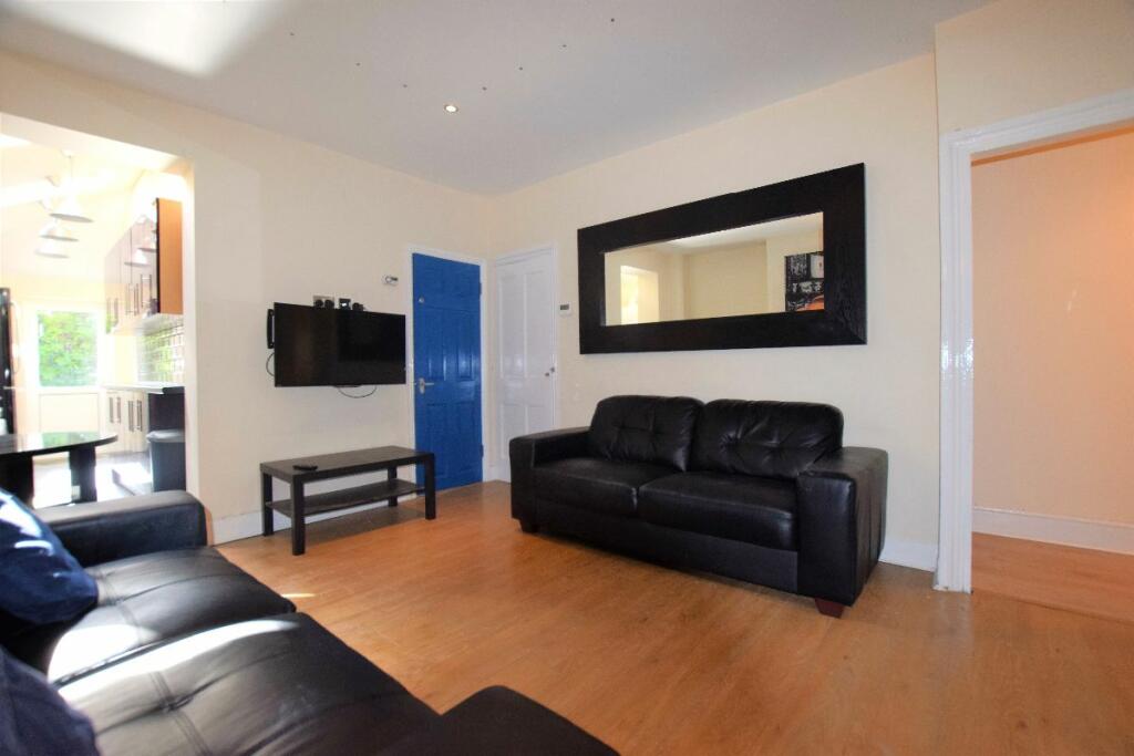 Additional image 3 of 16 Guildford Road