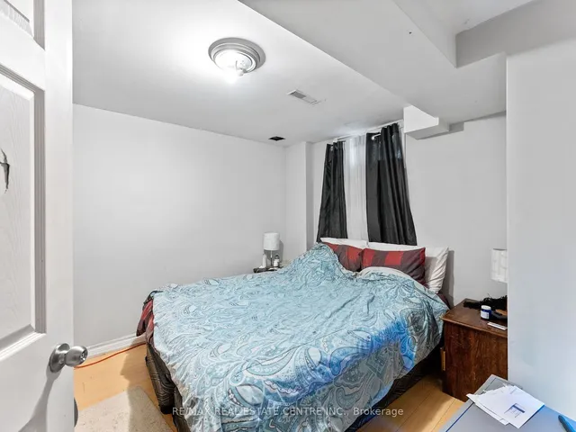 Additional image 30 of 7196 Delmonte Cres