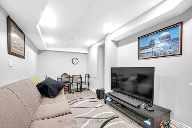 Additional image 33 of 418 Ramsey Pl