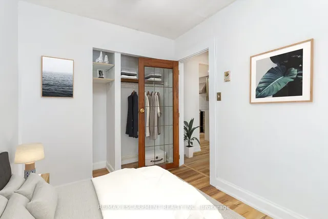 Additional image 24 of 145 Hope Ave