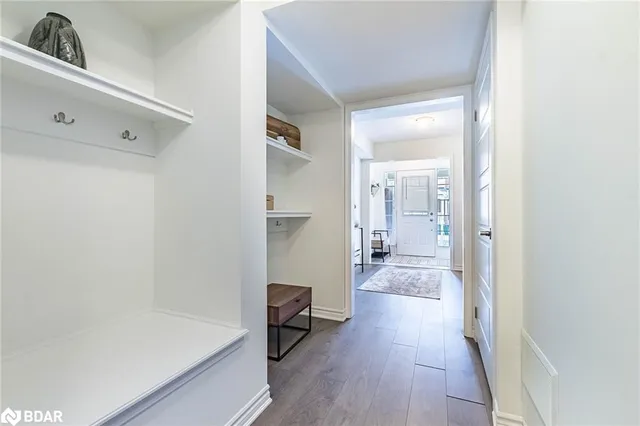 Additional image 4 of 1141 Duignan Crescent Cres